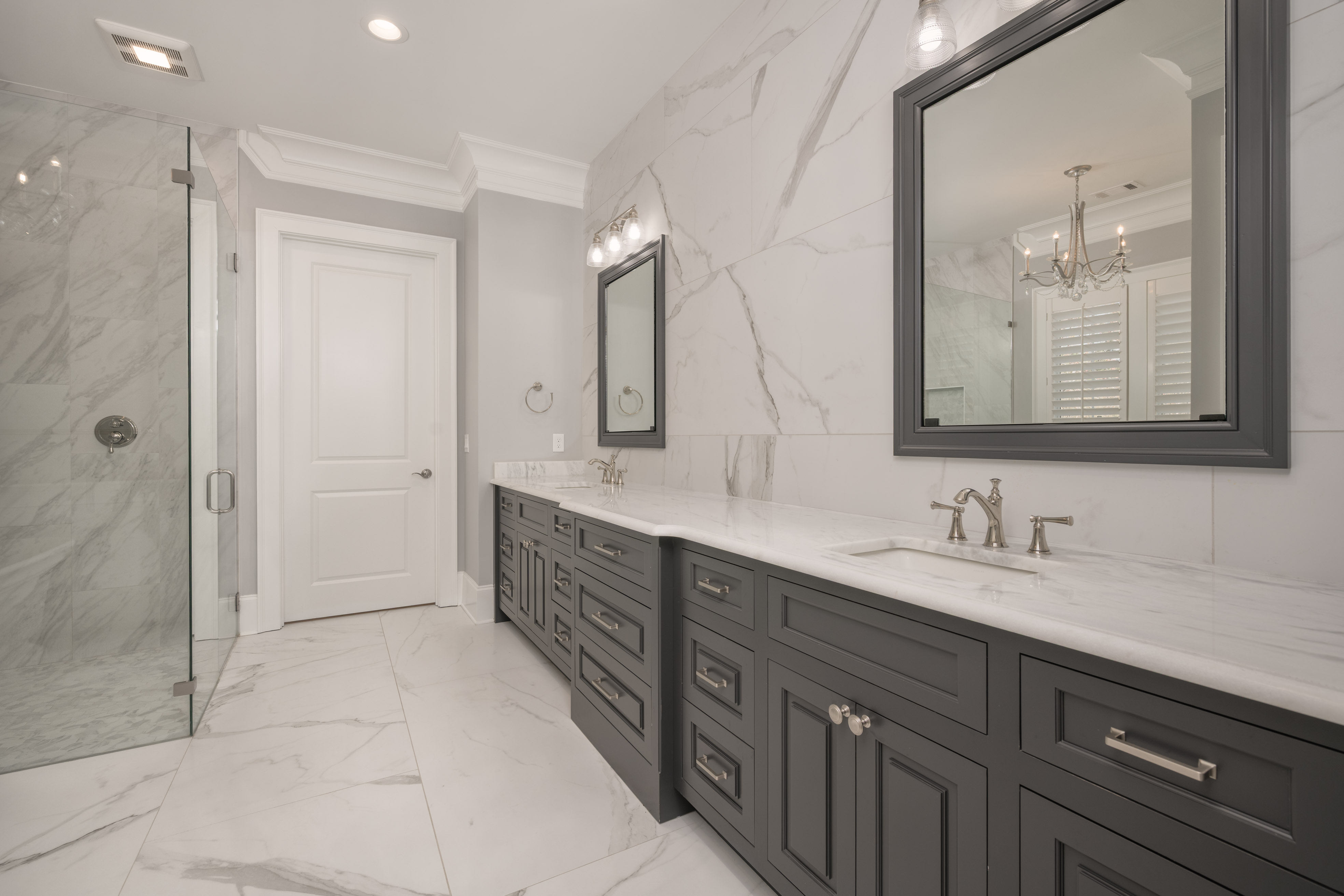 1100 Fox Bend image 30